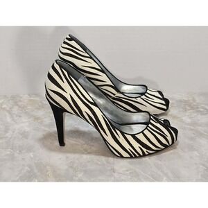 GUESS Zebra Print Peep Toe Heels Size 7.5M Animal Print Glam EUC